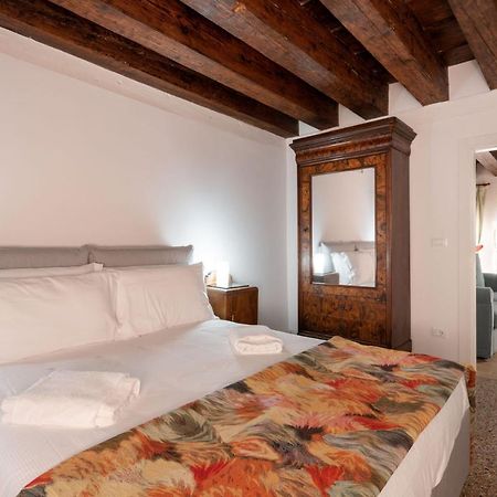 Rialto Bridge - Apartment Calle Raspi Wenecja Zewnętrze zdjęcie